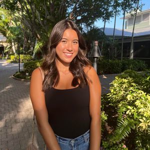 Meet your Posher, Vanessa